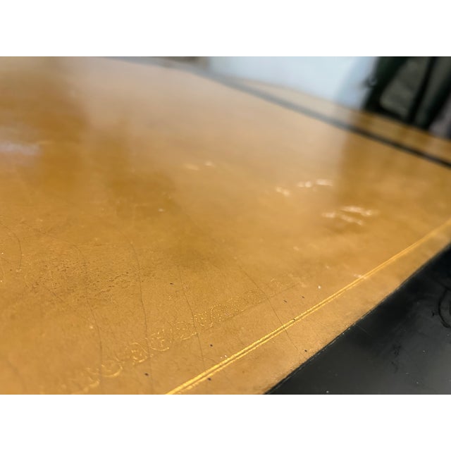 Vintage Drexel Heritage Grand Palais 67" Executive Desk – French Provincial Louis XV Style For Sale In Las Vegas - Image 6 of 17