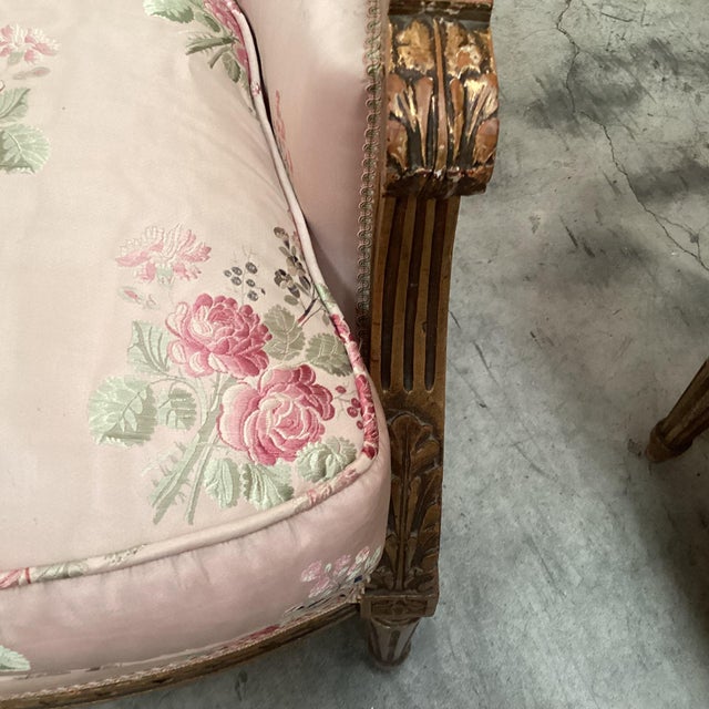 Rare Louis XVI Gold-Leaf Salon Set W/Original Silk Upholstery For Sale - Image 4 of 17