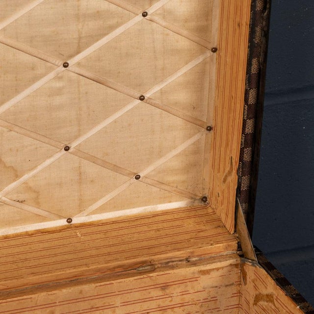 Antique Malle Haute Trunk in Damier Canvas by Louis Vuitton for Louis Vuitton, France, 1900s For Sale - Image 18 of 18