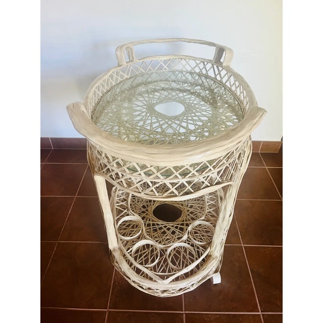 1970s Vintage Mid-Century Russell Woodard Spun Fiberglass Bar Cart For Sale - Image 9 of 11