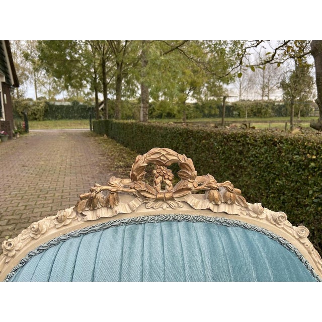 1980s 1980 French Louis XVI Cream Beech Blue Velvet Settee Sofa For Sale - Image 5 of 7