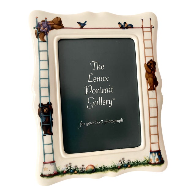 Vintage Exquisite Lenox China Bears Heirloom Collection Portrait Frame Mint Condition For Sale
