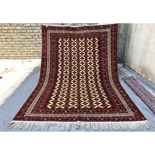 Ivory Turkmen Bokhara Hand-Knotted Wool Rug - 6'9" X 9'6" For Sale - Image 4 of 11
