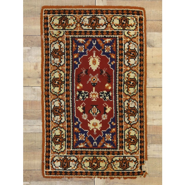 Vintage European Rug - 03'00 X 4'10 For Sale In Dallas - Image 6 of 7