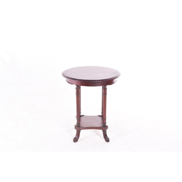 English Mahogany Side Table, 1920s, in Good conditions. Designed 1920 to 1949