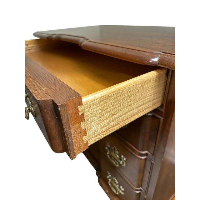 Late 20th Century Pennsylvania House Block Front Four Drawer Chest For Sale In Indianapolis - Image 6 of 9