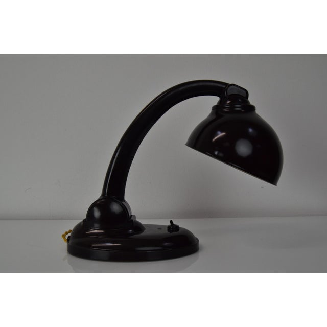 Plastic Adjustable Bakelite Table Lamp attributed to Eric Kirkman Cole, 1940s For Sale - Image 7 of 14
