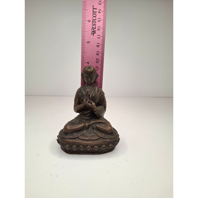 18thC Tibetan Bronze Lama Statue - Heavy 10oz Portrait Monk Dharmachakra Mudra For Sale - Image 4 of 18