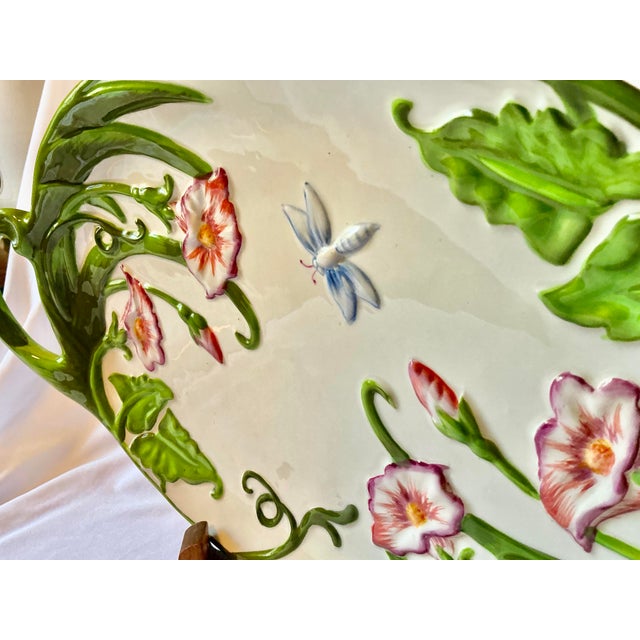 Large English Style Serving Platter Tableware With Spring Green Vines and Pink Flowers For Sale - Image 10 of 17