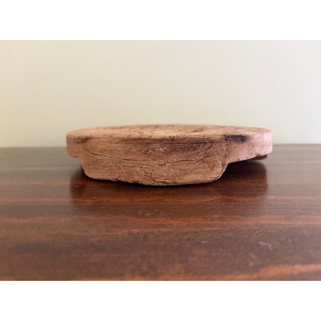 Brown Late 19th Century Primitive Round Wooden Cutting Board With Timeworn Patina For Sale - Image 8 of 14