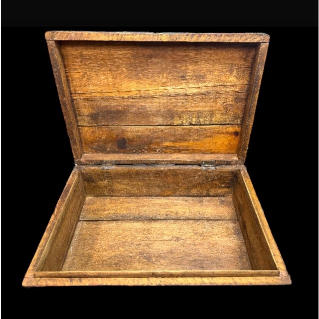 18th Century Antique Painted Wooden Tibetan Trunk 18th Century For Sale - Image 5 of 7