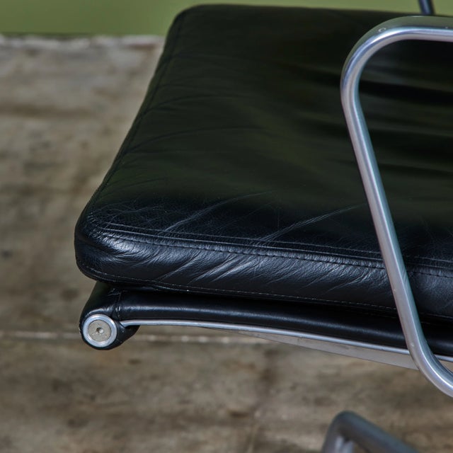 Eames Soft Pad Management Chair for Herman Miller For Sale - Image 12 of 18