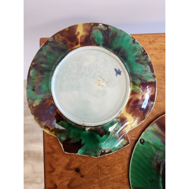 Mid 19th Century 19th Century Wedgwood Majolica Green & Brown Tortoiseshell Glazed Shell Plates - Set of 2 For Sale - Image 5 of 12