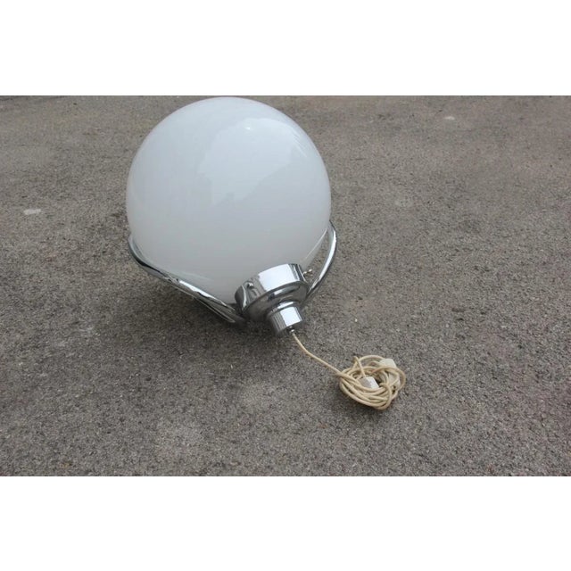 Italian Globe Table Lamp, 1970s For Sale - Image 3 of 7