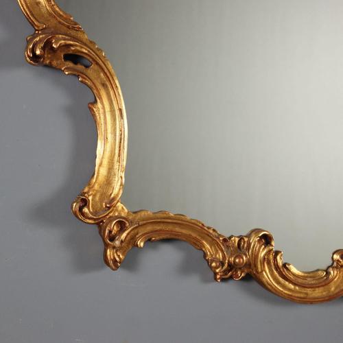 Baroque Style Mirror in Carved and Gilded Wood For Sale - Image 6 of 11