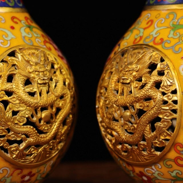 1900 - 1909 Monumental Chinese Imperial Style Cloisonné Vase With Gilt Openwork Dragon Panels - 13.5 LBS For Sale - Image 5 of 9