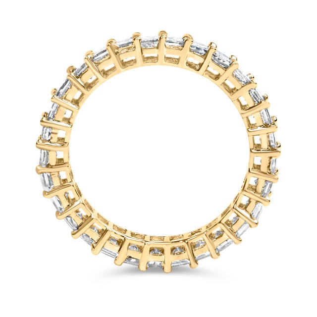 Haus of Brilliance 14K Yellow Gold 2.00 Cttw Shared Prong Set Princess Cut Diamond Eternity Band Ring (J-K Color, SI1-S For Sale - Image 4 of 6