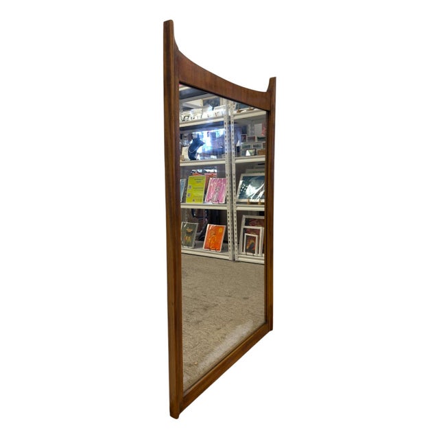 Vintage Mid-Century Modern Walnut Dresser Mirror. For Sale - Image 4 of 9