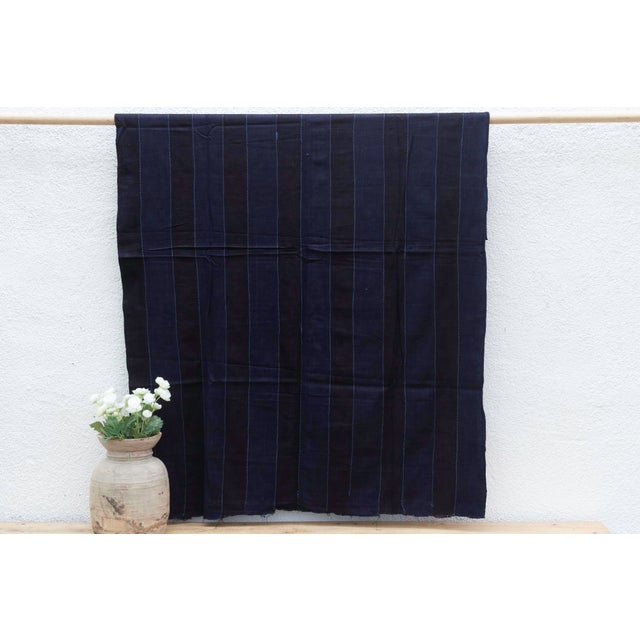 This exceptional Malian mudcloth, or bogolanfini, offer a rare glimpse into West African textile traditions. Handwoven and...