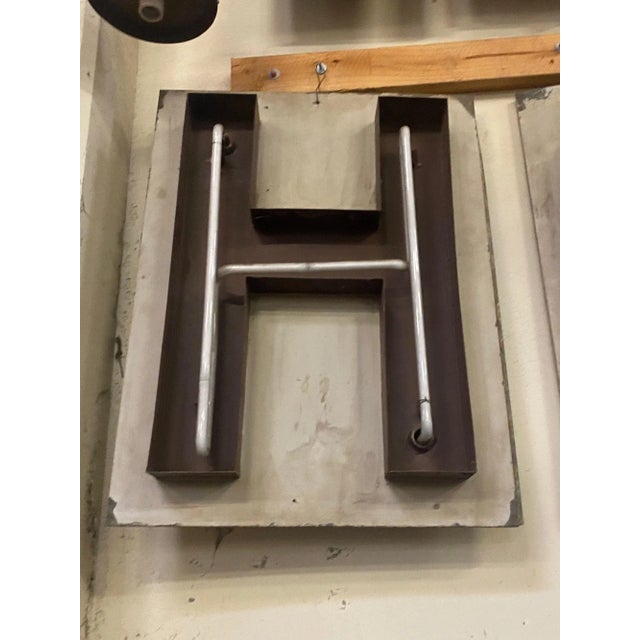 Large Vintage Neon Marquee Letter "H" From Pan-Pacific Auditorium For Sale - Image 4 of 7