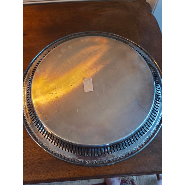 Wilcox International Silver Co. Brandon Hall 7572G 14.5" Round Silver Plated Platter Tray. Item features reticulated...