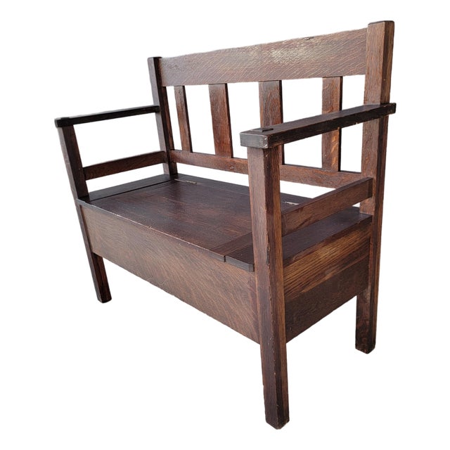 Antique Hall Bench Mission Oak by Lifetime Furniture. Circa. 1910 For Sale