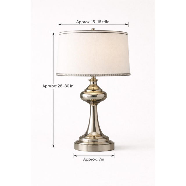 This elegant Ralph Lauren table lamp embodies the brand’s signature approach to lighting—timeless, tailored, and quietly...