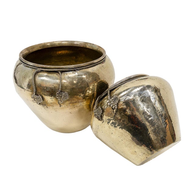 Indian Late 20th Century Pair of Brass Pots, Vessels, Planters For Sale - Image 3 of 7