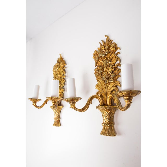 They work with two bulbs type E14 Up to 250V (Europe/UK Standard).The wiring of this item may be original and might need...