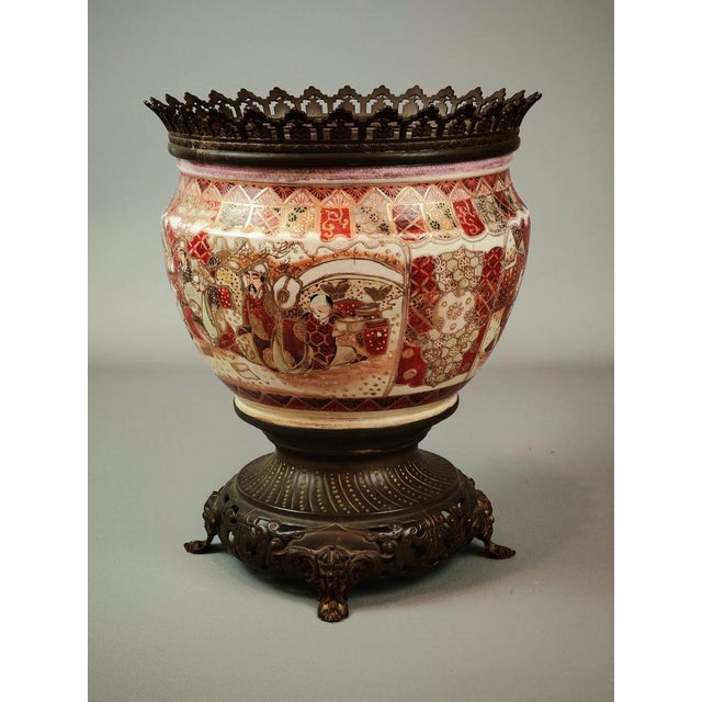 Antique Japanese Satsuma Jardiniere Vase with Bronze Mounts, 1800s For Sale - Image 3 of 11