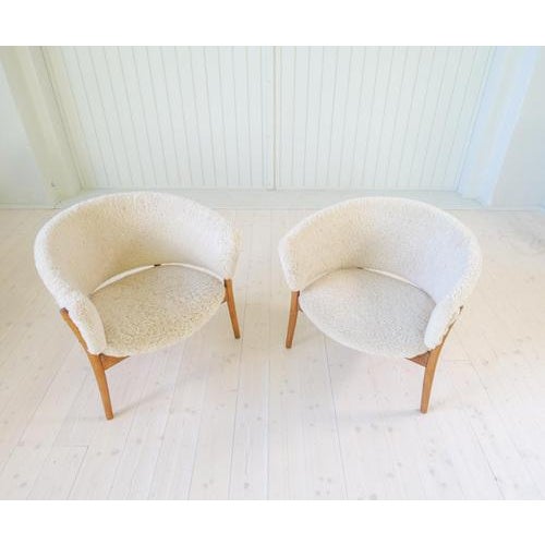 Mid-Century Lounge Charis in Sheepskin and Stained Wood, 1962, Set of 2 For Sale - Image 11 of 16