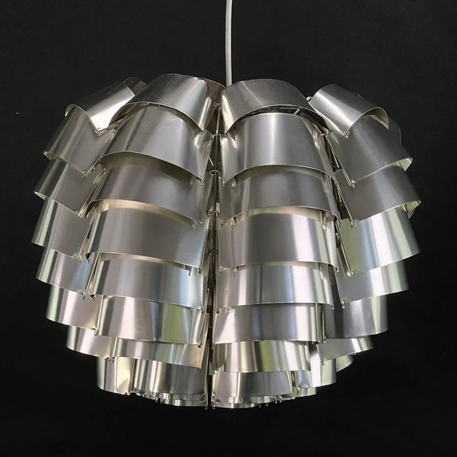 The rare designer lamp is a real classic from Max Sauze from the 60s/70s. The lounge lamp is an original and gives a...