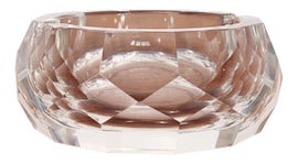 Example of Ashtrays and Catchalls