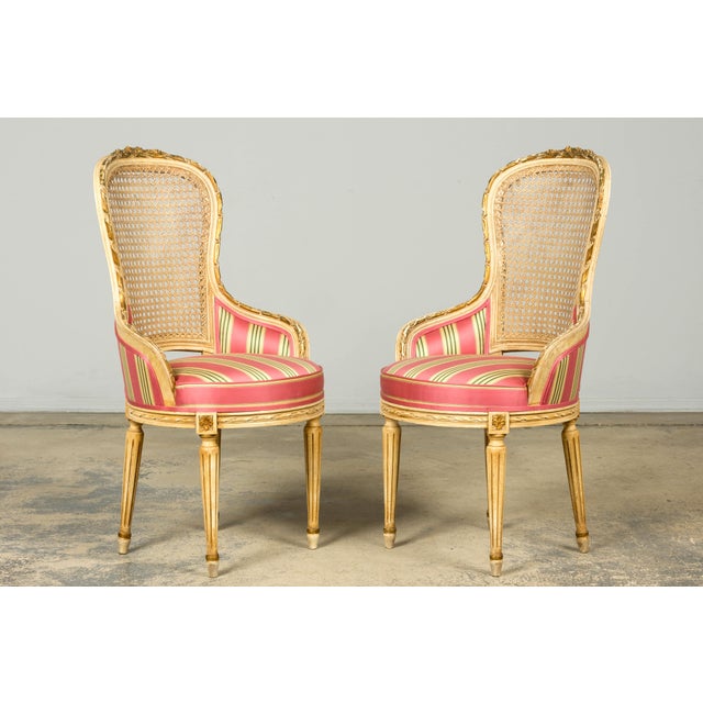 Set of 6 Early 20th Century French Louis XVI Cane Dining Armchairs in Pink Stripe For Sale In New York - Image 6 of 18