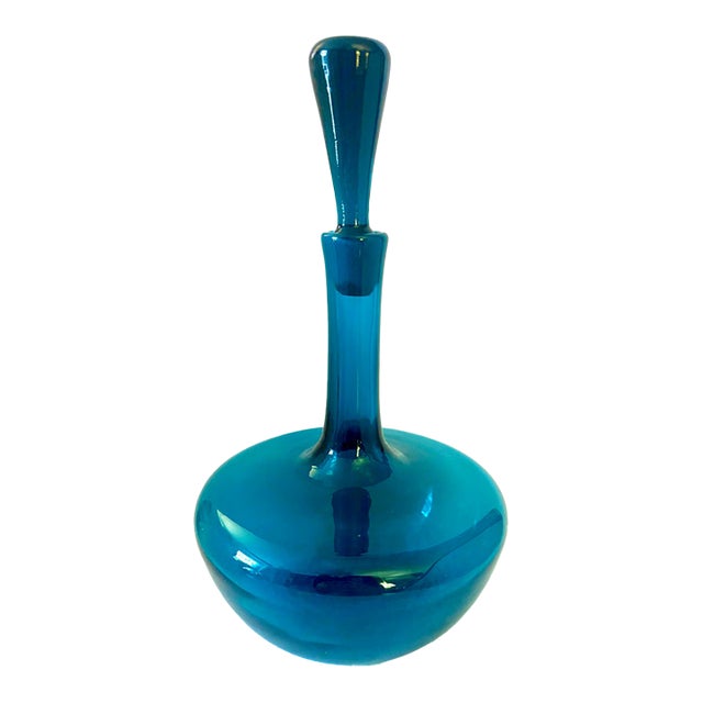 1966 Mid-Century Modern Joel Philip Myers for Blenko 6615l Peacock Glass Decanter With Stopper For Sale