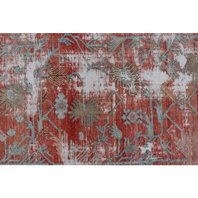 Red Early 20th Century Antique Hand-Knotted Persian Bibikabad Rug in Wool With Unique Medallions For Sale - Image 8 of 13