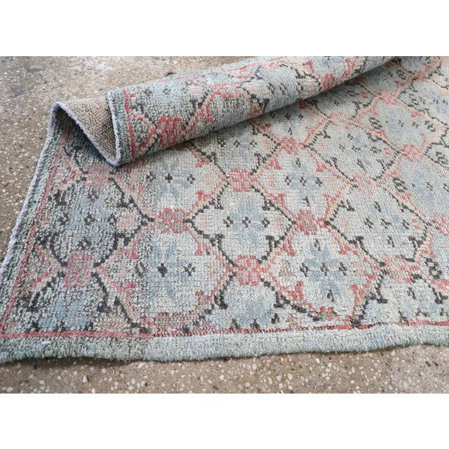 Ivory Galerie Shabab Collection Mid-20th Century Turkish Anatolian Throw Rug For Sale - Image 8 of 8