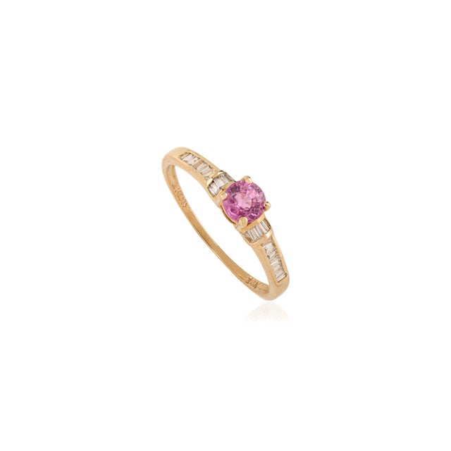Mid-Century Modern Brilliant Round Cut Pink Sapphire & Diamond Stacking Ring Size 5.5 in 14k Yellow Gold For Sale - Image 3 of 16