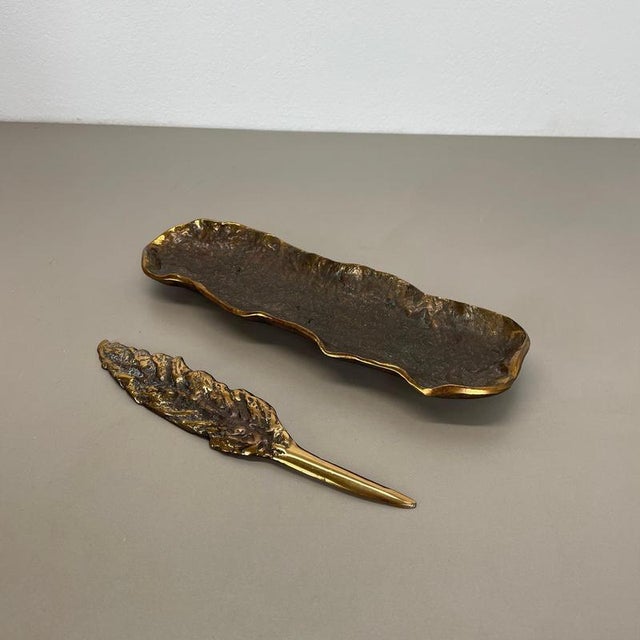 German Bronze Desk Shell Plate and Letter Opener, 1950s, Set of 2 For Sale - Image 3 of 16
