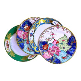 Example of English Traditional Dinnerware