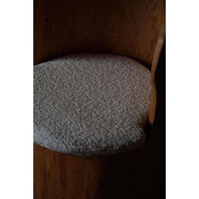 Mid-Century Modern Brutalist Swedish Stump Chair in Pine & Bouclé, 1970s For Sale - Image 9 of 17