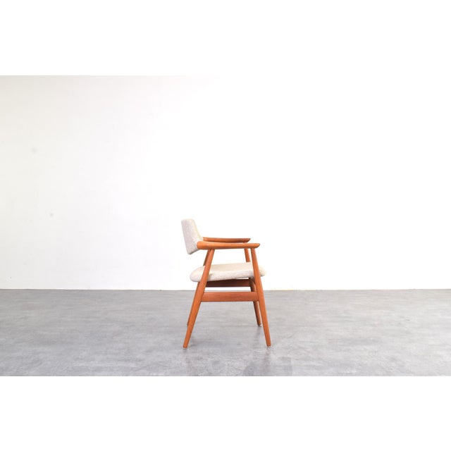 Mid-Century Modern Mid-Century Danish Teak Chair by Svend Åge Eriksen for Glostrup, 1960s For Sale - Image 3 of 12