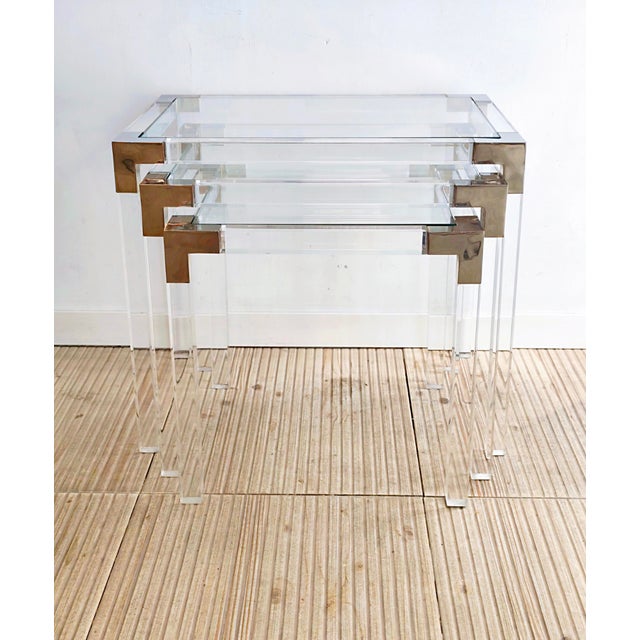 Mid-Century Modern Methacrylate Nesting Tables, 1980s, Set of 3 For Sale - Image 3 of 10