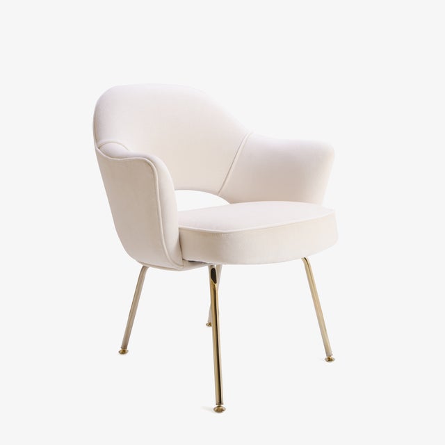 Saarinen Executive Arm Chairs in Crème Velvet, Gold Edition For Sale - Image 10 of 10
