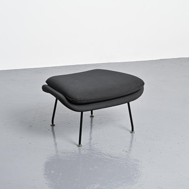 Metal Womb Chair by Eero Saarinen, Charles Eames, and Florence Knoll for Knoll Inc. / Knoll International, 1970s For Sale - Image 7 of 18