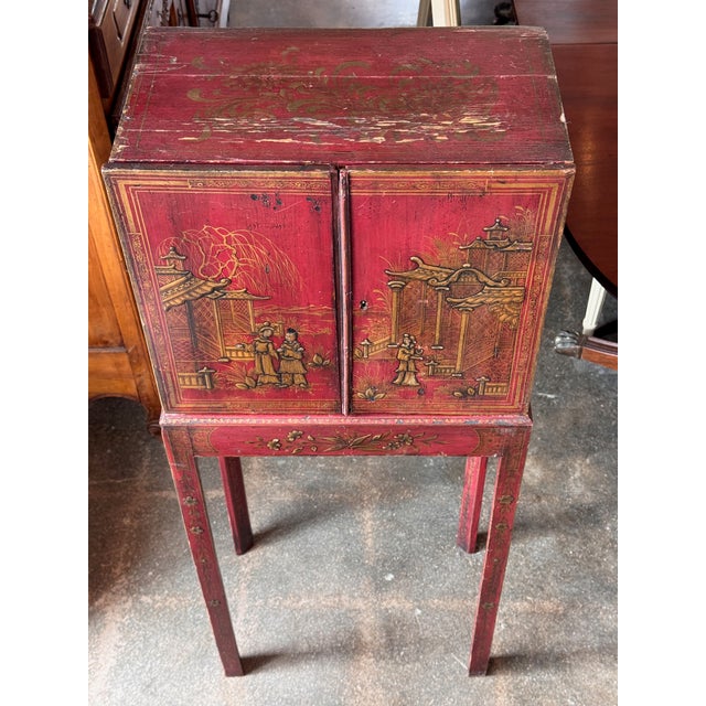19th Century 19th Century English Red Lacquered Chinoiserie Cabinet For Sale - Image 5 of 14