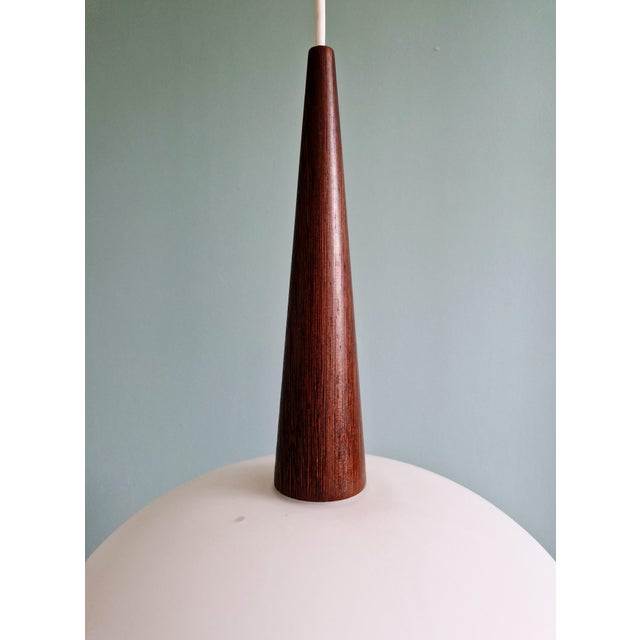 Mid-Century Modern Scandinavian Pendant Light in Teak and White Opaline Glass by Louis Kalff for Philips, 1960s For Sale - Image 3 of 15