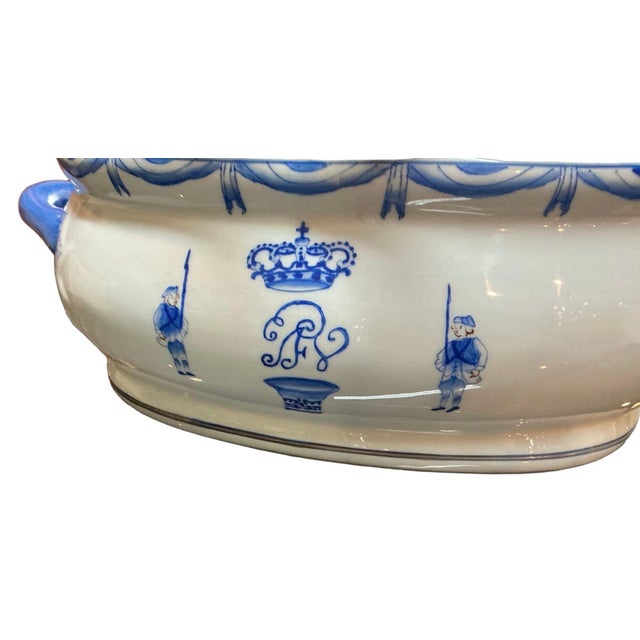 Early 20th Century Chinese Foot Bath Made for Export For Sale - Image 10 of 10