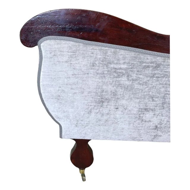 A Superb Quality 19th Century Regency Period Mahogany Chaise Longue Of Rare Design Having Elegant Carved Decoration Which...