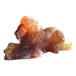 1940s Amber Lion Sculpture in Pâte De Verre For Sale